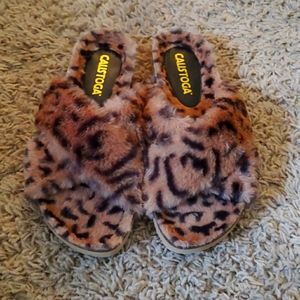 Slip-On Leopard Slipper